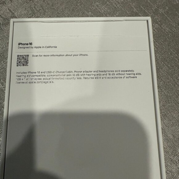 iPhone 16 Empty box only - Picture 2 of 7